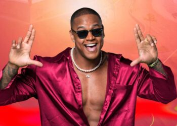 “Léo Santana Anuncia Data do Tradicional Baile da Santinha em Salvador para 2025”