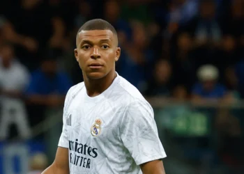 Imprensa espanhola critica Mbappé e aponta má fase do Real Madrid: “Se acostuma a perder”