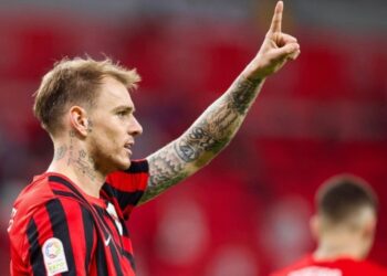 Flamengo avalia contratação de Róger Guedes, mas atacante divide opiniões no clube