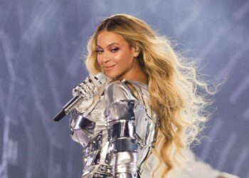 Beyoncé lidera como show mais desejado no Brasil em 2025, segundo enquete