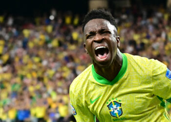 Vinicius Jr. descarta saída do Real Madrid e reforça desejo de renovação