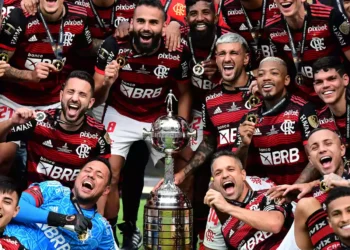 Flamengo supera Botafogo e conquista o tricampeonato da Supercopa do Brasil
