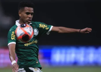 Palmeiras mantém esperança; Santos vê cenário incerto nos estaduais