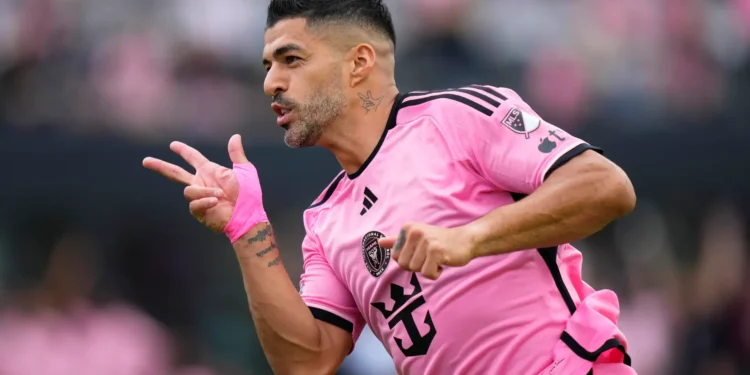 Luis Suárez brilha com golaço na goleada do Inter Miami sobre o Houston Dynamo