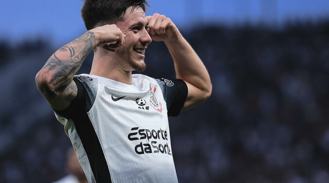 Corinthians vence Santos e garante vaga na final do Paulistão