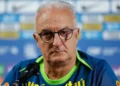 CBF avalia futuro de Dorival Júnior e reabre possibilidade de Ancelotti