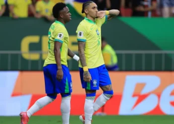 Brasil enfrenta Argentina em duelo decisivo pelas Eliminatórias
