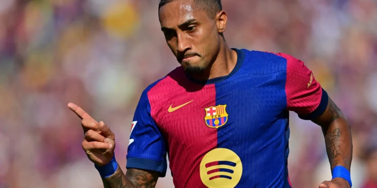 Al-Hilal faz proposta bilionária por Raphinha, destaque do Barcelona