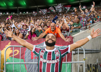 Fluminense estraga retorno de Neymar e vence o Santos no apagar das luzes no Maracanã