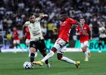 Corinthians provoca Internacional com referência a DVD após vitória
