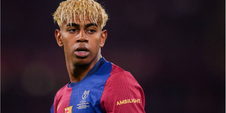 Lamine Yamal renova com o Barcelona até 2031 e reforça compromisso com o clube