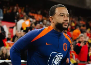 Memphis Depay é convocado pela Holanda para início das Eliminatórias da Copa de 2026
