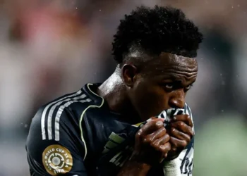 Vini Jr atua com dores no Mundial e desabafa: “Cada jogo me dói alguma coisa”