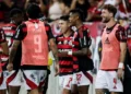 Flamengo segue líder do Brasileirão mesmo sem entrar em campo e já nos EUA
