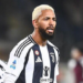 Douglas Luiz falta à reapresentação da Juventus e pode ser punido, diz jornal