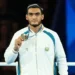 Campeão olímpico de boxe Lazizbek Mullojonov é suspenso por doping com esteroide