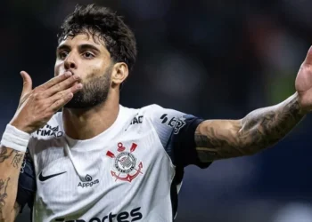 Sporting e Wolverhampton sondam Yuri Alberto, artilheiro do Corinthians