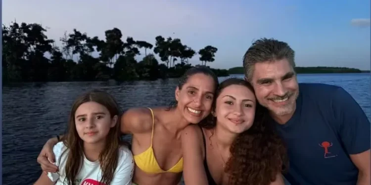 Camila Pitanga compartilha momentos em família durante viagem ao Piauí