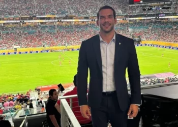 Presidente da CBF exalta Neymar e fala sobre futuro do craque na Seleção