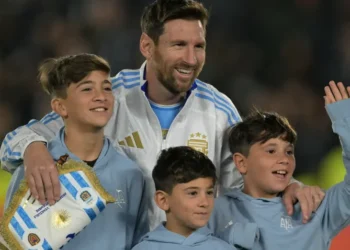 Messi confirma que não jogará contra o Equador após vitória da Argentina