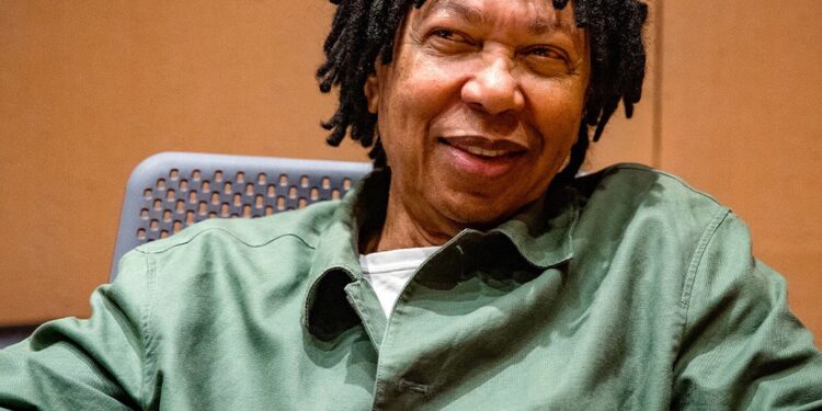 Djavan lança “Um Brinde”, primeiro single do novo álbum Improviso