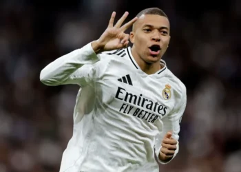 Mbappé revela conselhos de Cristiano Ronaldo e declara: “Em Madrid, ele é o número 1”