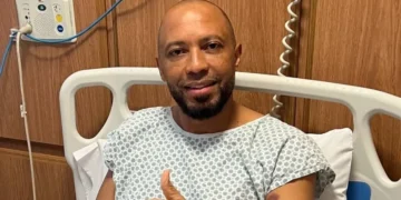 Salgadinho, ex-Exaltasamba, passa por cirurgia e tranquiliza fãs: “Foi um sucesso”