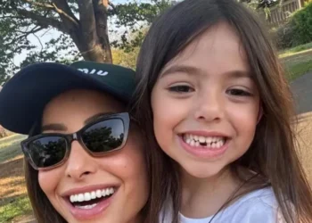Sabrina Sato emociona ao revelar que filha Zoe, de 6 anos, já a ensina sobre sustentabilidade