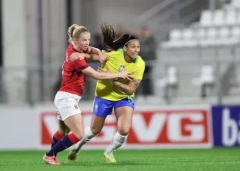 Brasil perde invencibilidade de oito jogos ao ser superado pela Noruega