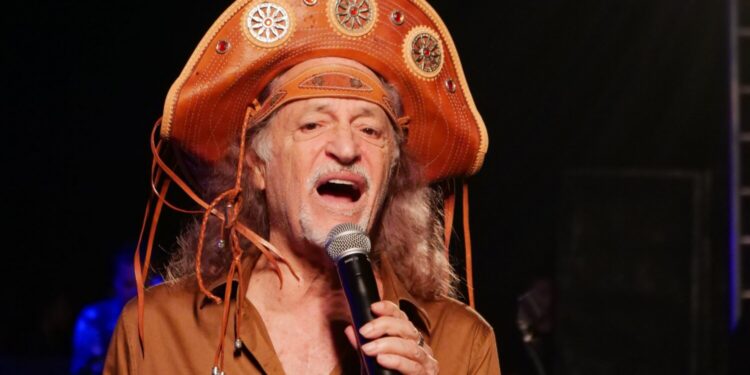 Alceu Valença reflete sobre legado musical que atravessa gerações: “Estavam no inconsciente”