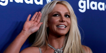Buscas por Britney Spears disparam após boatos de show em Copacabana