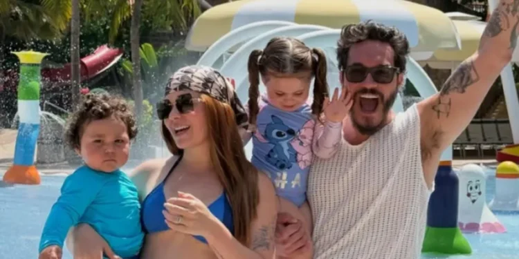 Eliezer celebra 36 anos com a família em parque aquático no Ceará