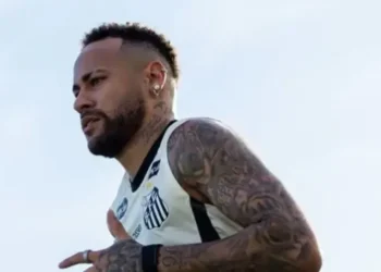 Neymar evolui na recuperação, e Santos atualiza situação do camisa 10