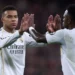 Mbappé defende Vinicius Júnior e pede união da torcida em momento delicado do Real Madrid