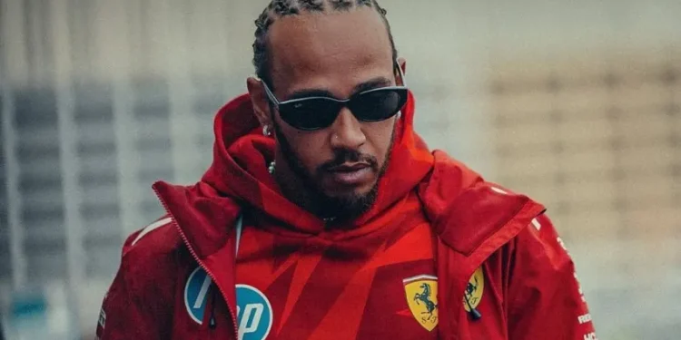 “O maior desafio da carreira”: Hamilton projeta nova era da F1 e mira topo com a Ferrari