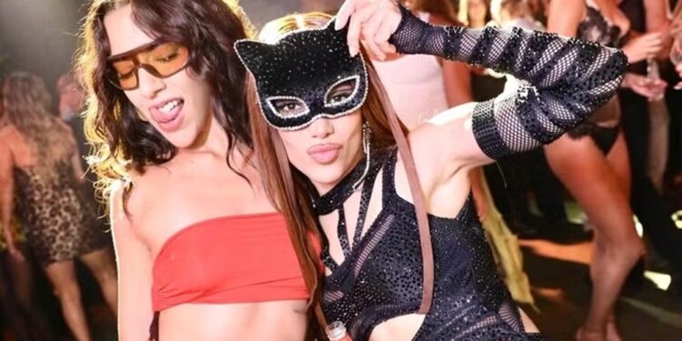 Anitta celebra aniversário com festas luxuosas e presença de famosos em SP