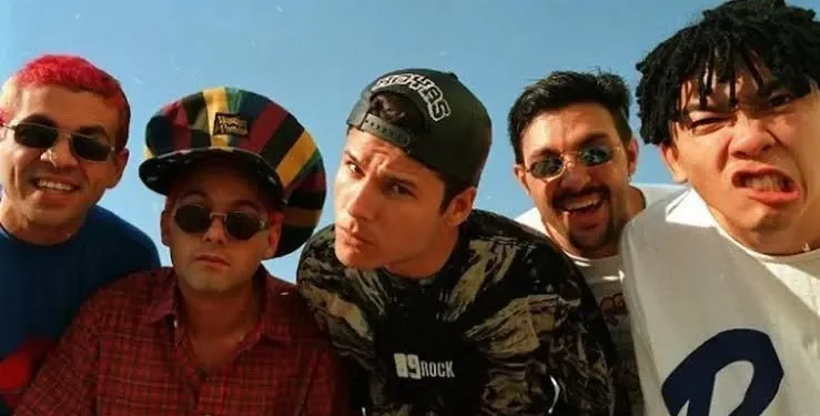 Pai de Dinho relembra 30 anos da morte dos Mamonas Assassinas