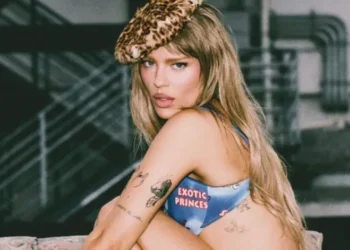 Luísa Sonza desabafa e diz que música a faz “gostar da vida”