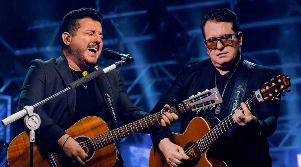 Bruno & Marrone celebram regravações de sucessos e anunciam novo DVD “De Volta aos Bares II”
