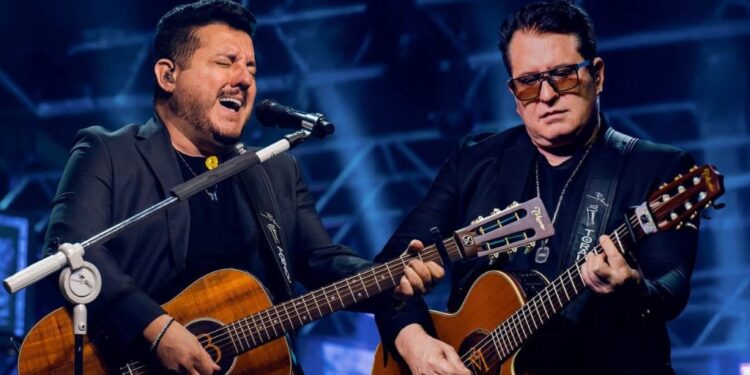 Bruno & Marrone celebram regravações de sucessos e anunciam novo DVD “De Volta aos Bares II”