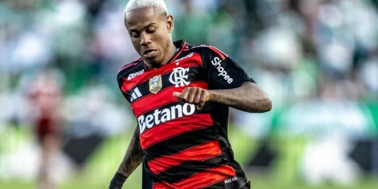 Flamengo libera Gonzalo Plata e Wallace Yan para definirem saídas do clube
