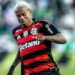 Flamengo libera Gonzalo Plata e Wallace Yan para definirem saídas do clube