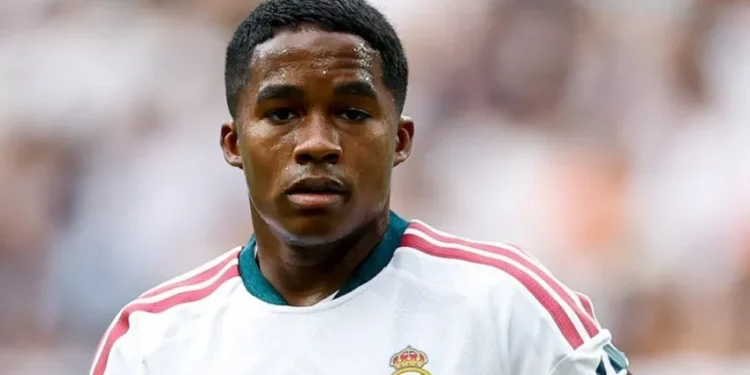 Endrick desperta interesse de clubes da Espanha e pode ser emprestado pelo Real Madrid