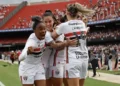 São Paulo empata com Corinthians no Morumbis e conquista título inédito do Brasileirão Feminino